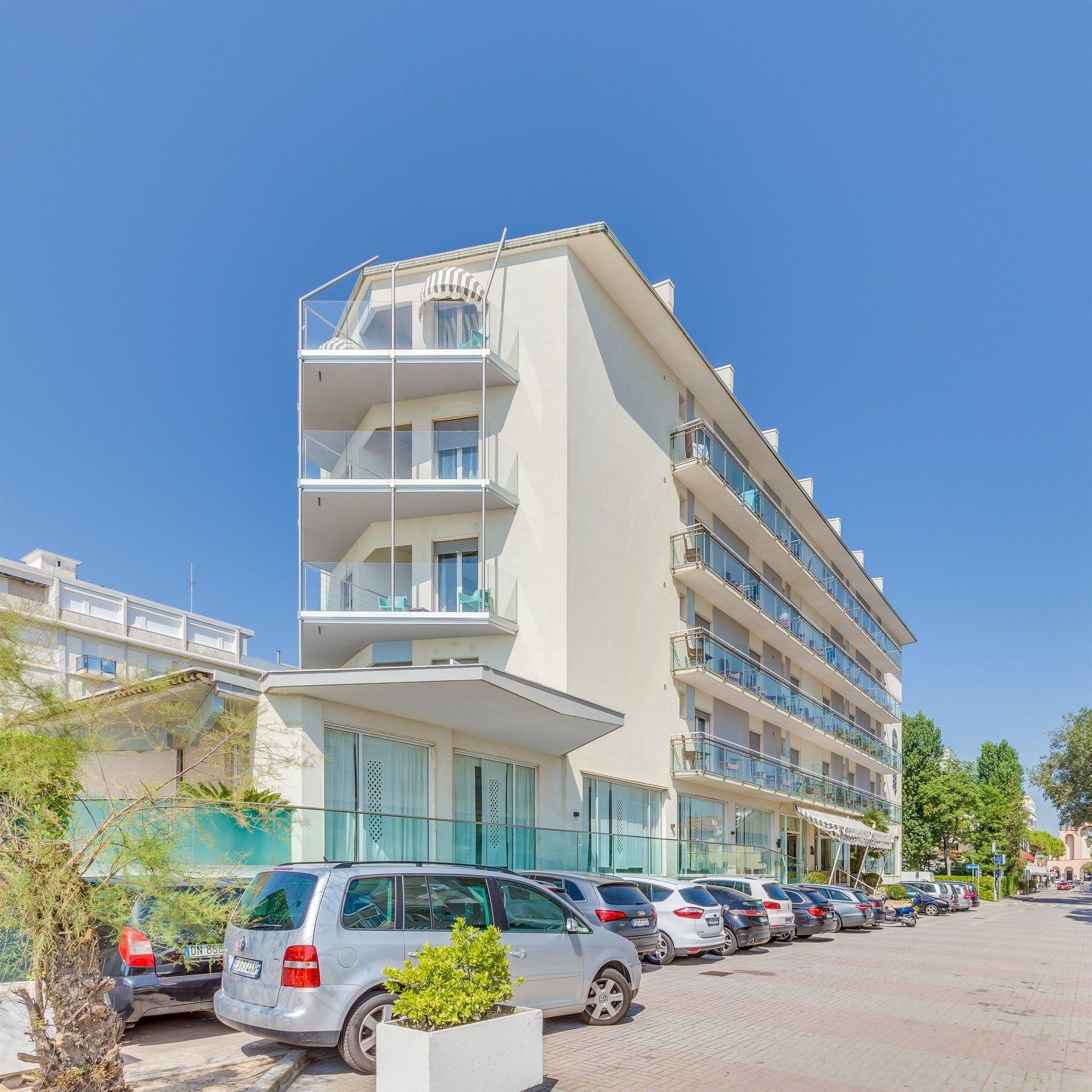 Hotel Delle Mimose Lido di Jesolo Exterior photo